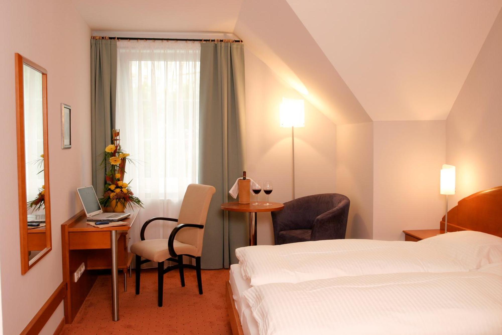 Hotel Florianerhof Markt Sankt Florian Luaran gambar